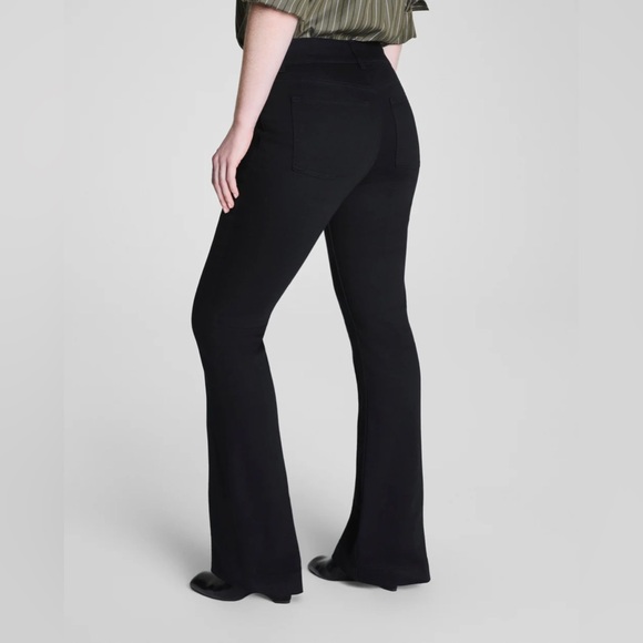 Spanx SPANXshape EveryWear Flare Jeans Pull On Black Size Large - Picture 3 of 15